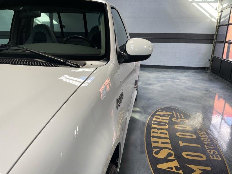 Used 2003 Ford F150 Lightning image 3