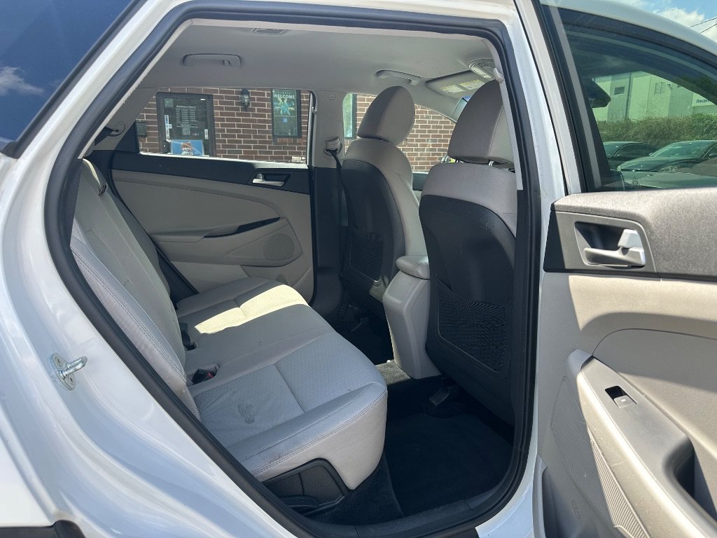 Used 2021 Hyundai Tucson SE AWD/4WD image 15