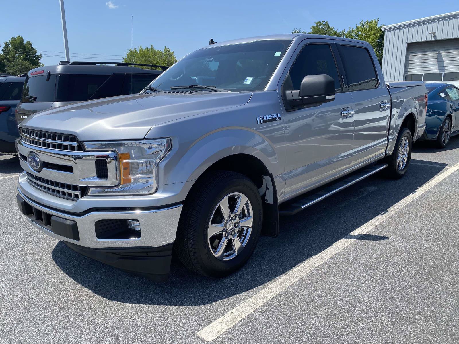 Used 2020 Ford F150 XLT w/ Equipment Group 302A Luxury RWD image 3