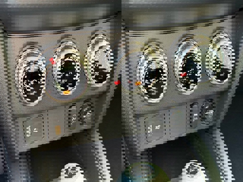 New 2025 Mitsubishi Outlander Sport ES image 29