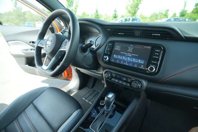 Used 2021 Nissan Kicks SR w/ SR Premium Package FWD image 36