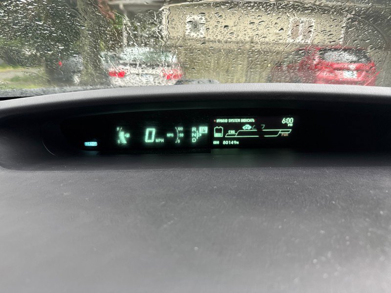 Used 2015 Toyota Prius Four FWD image 17
