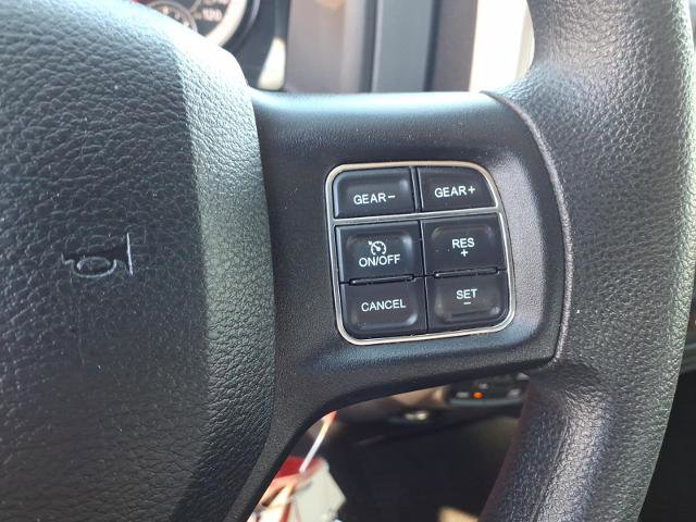 Used 2018 RAM 1500 Classic SLT image 11