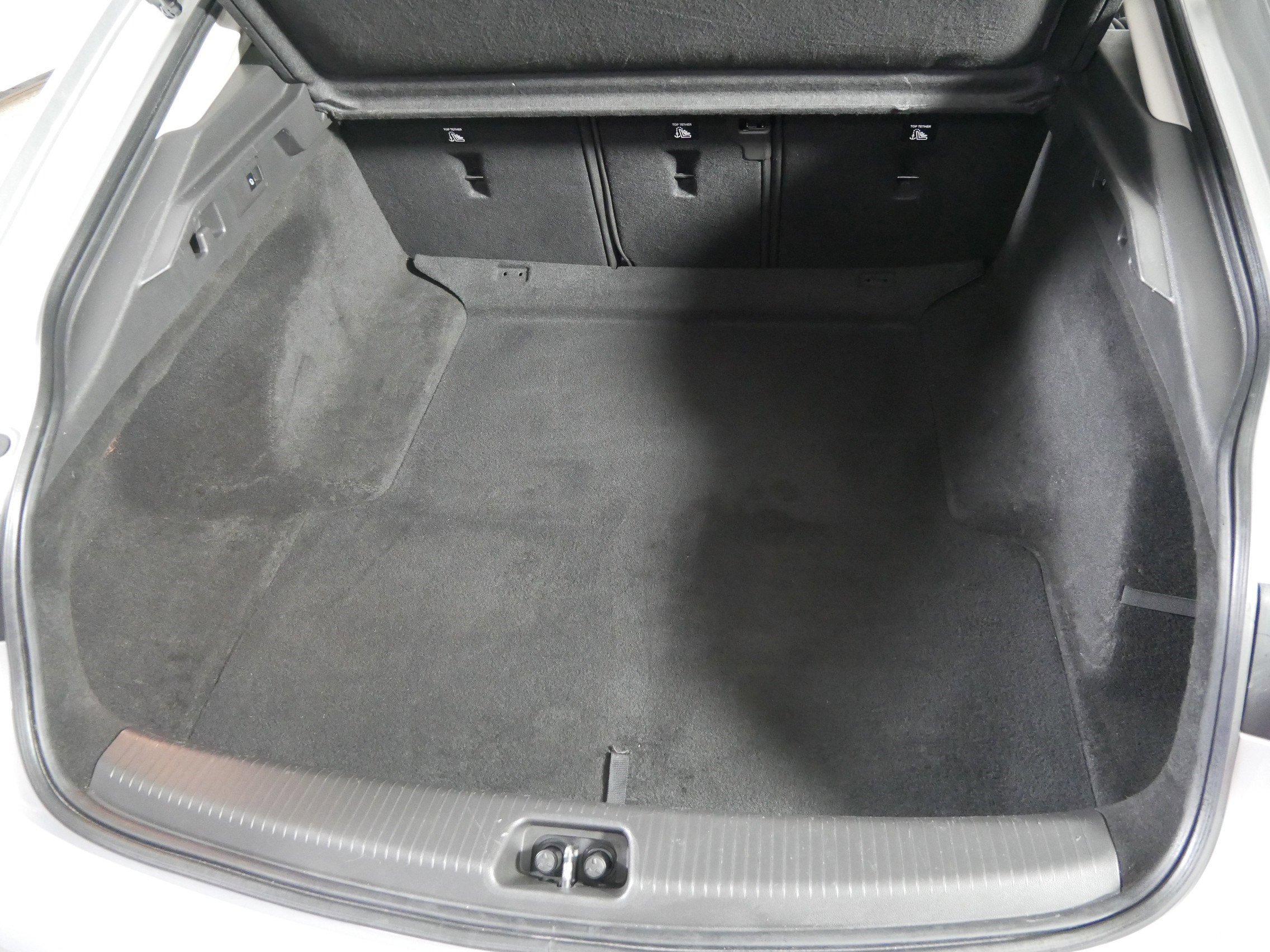 Used 2018 Buick Regal Essence image 18