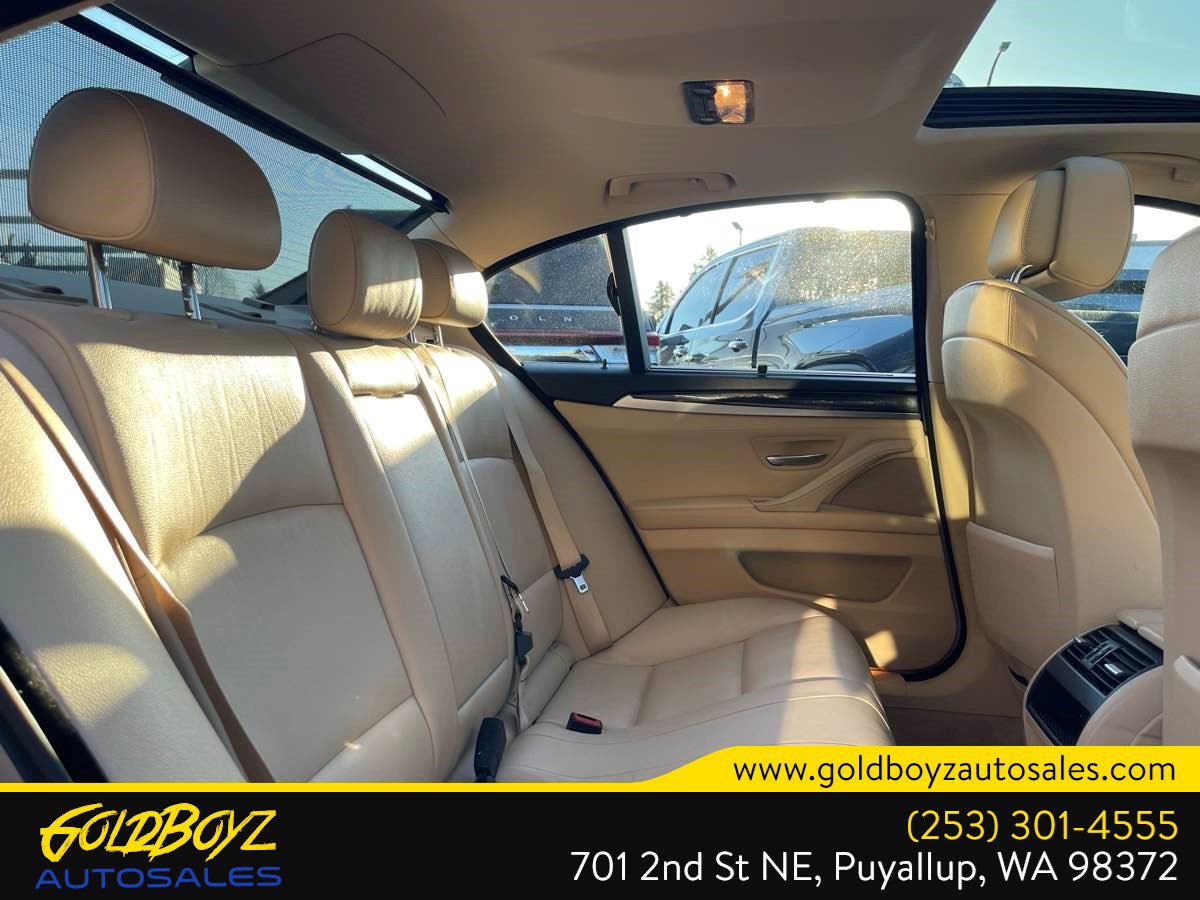 Used 2013 BMW 535i Sedan RWD image 27