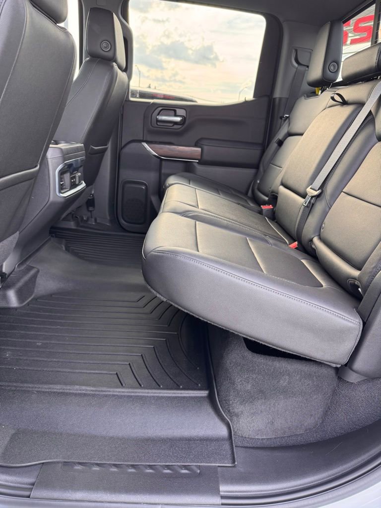 Used 2021 GMC Sierra 1500 SLT w/ SLT Premium Package image 16