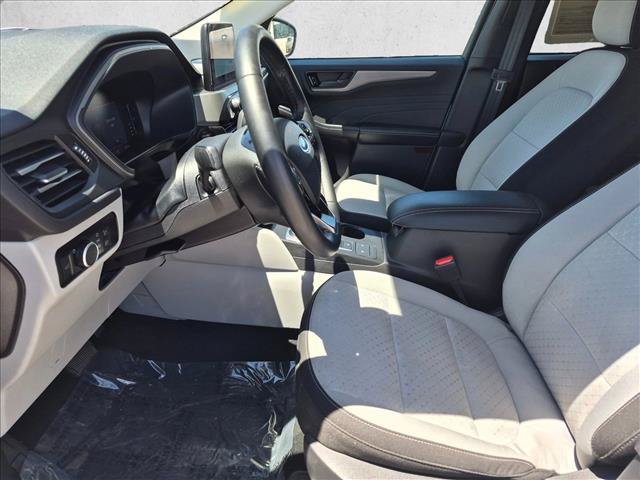 Used 2023 Ford Escape Active AWD/4WD image 11