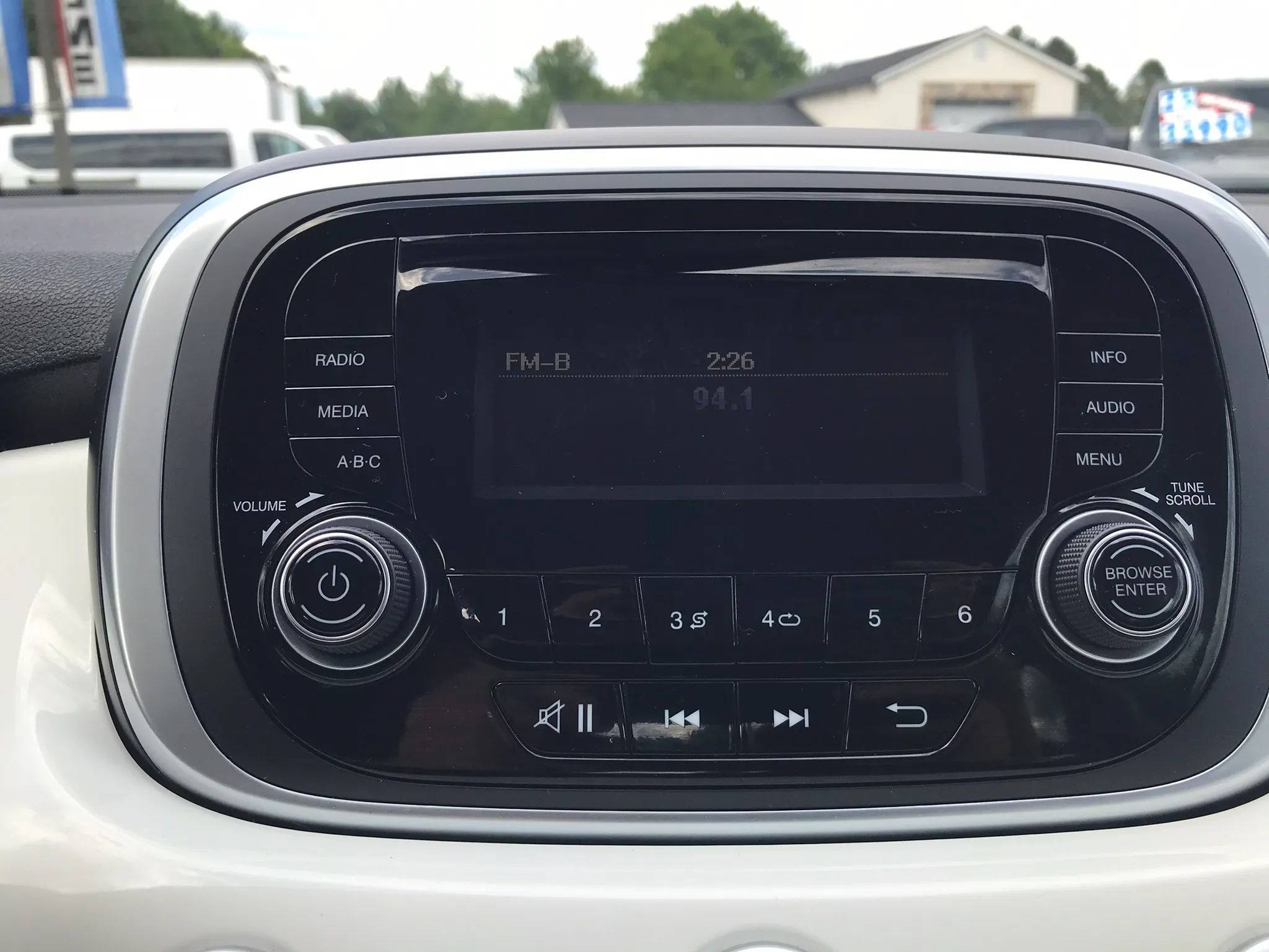 Used 2017 FIAT 500X Pop FWD image 19