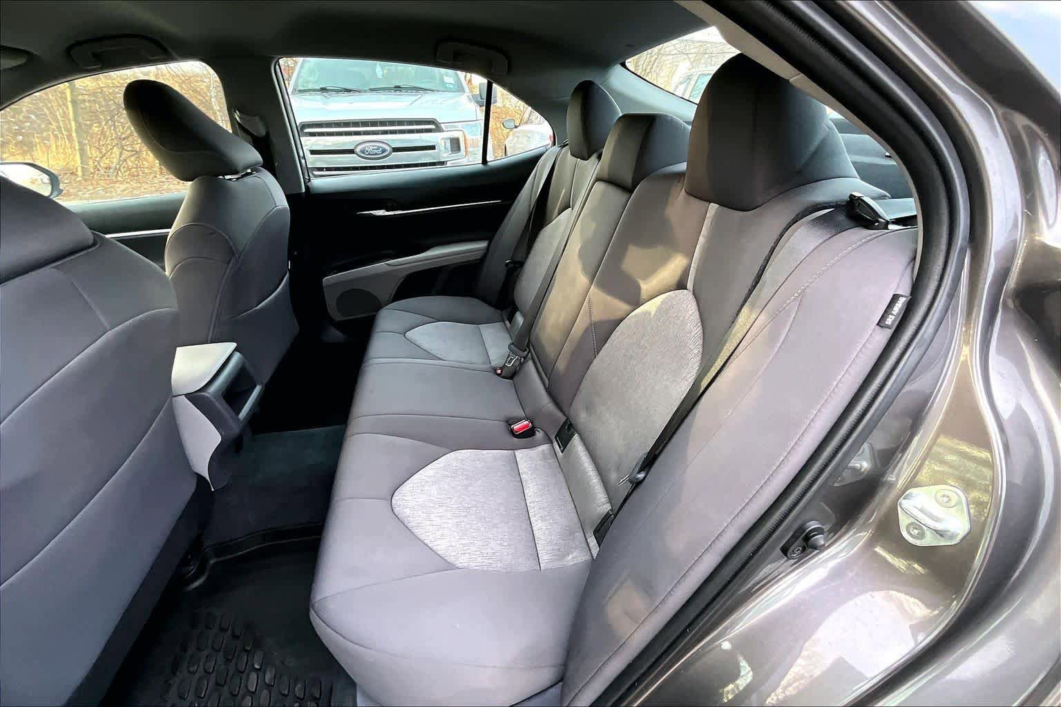 Used 2023 Toyota Camry LE image 19