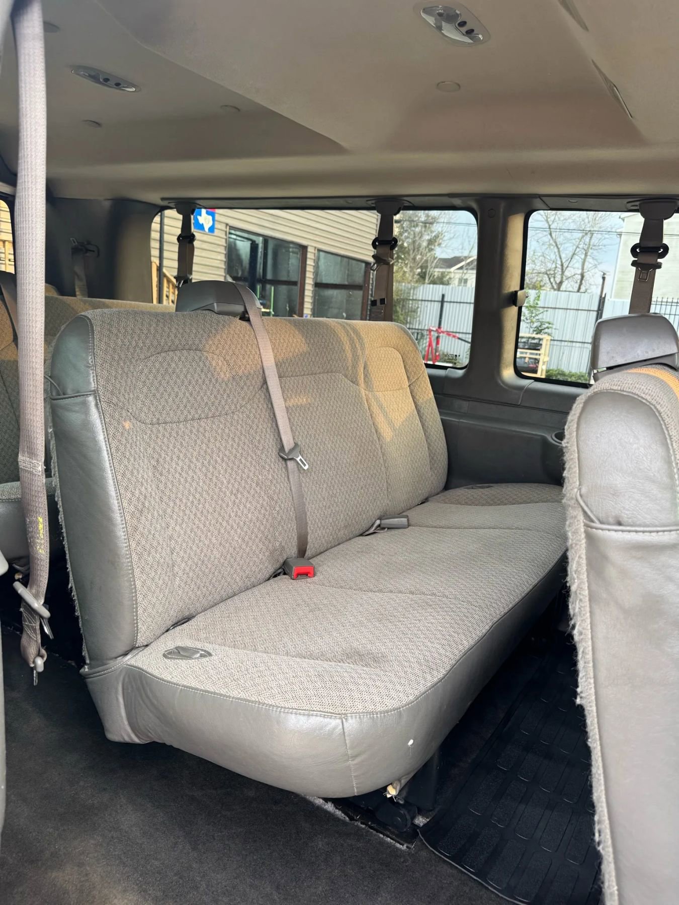 Used 2017 Chevrolet Express 3500 LT w/ LT Preferred Equipment Group image 32