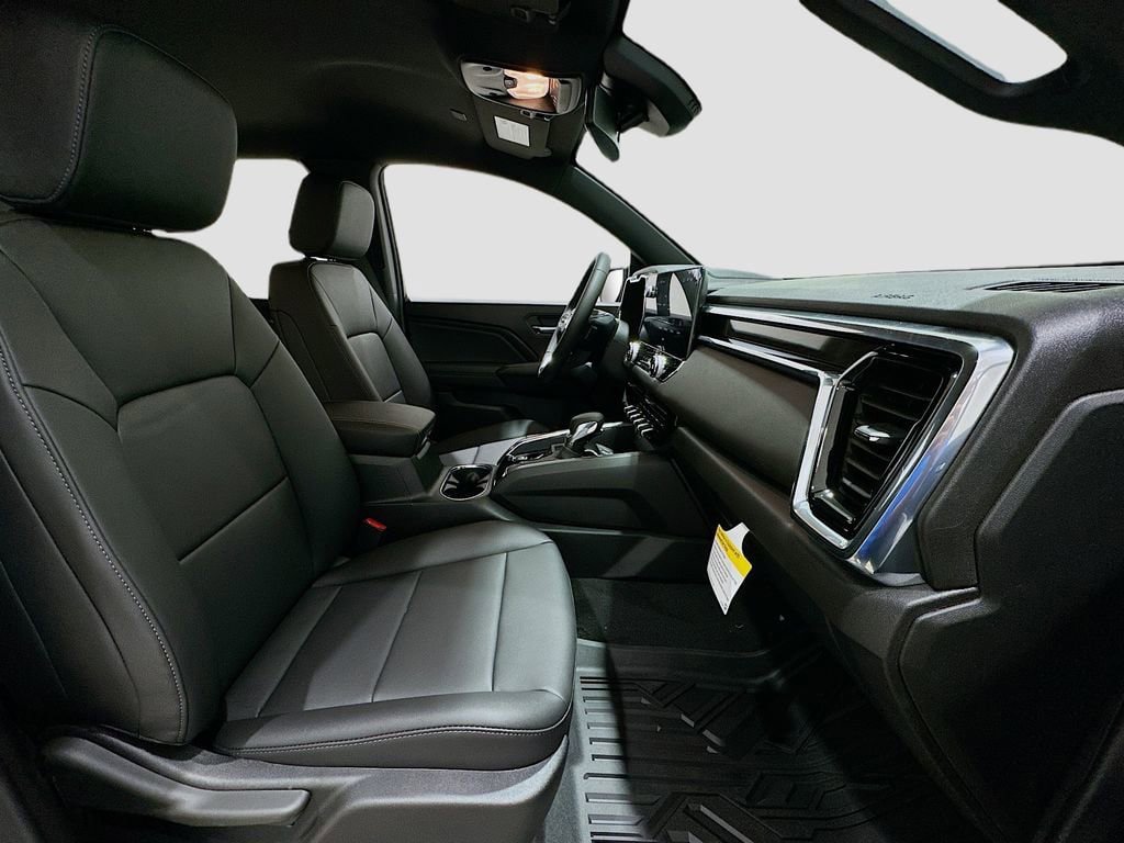 New 2026 GMC Canyon Elevation w/ Convenience Package RWD image 31