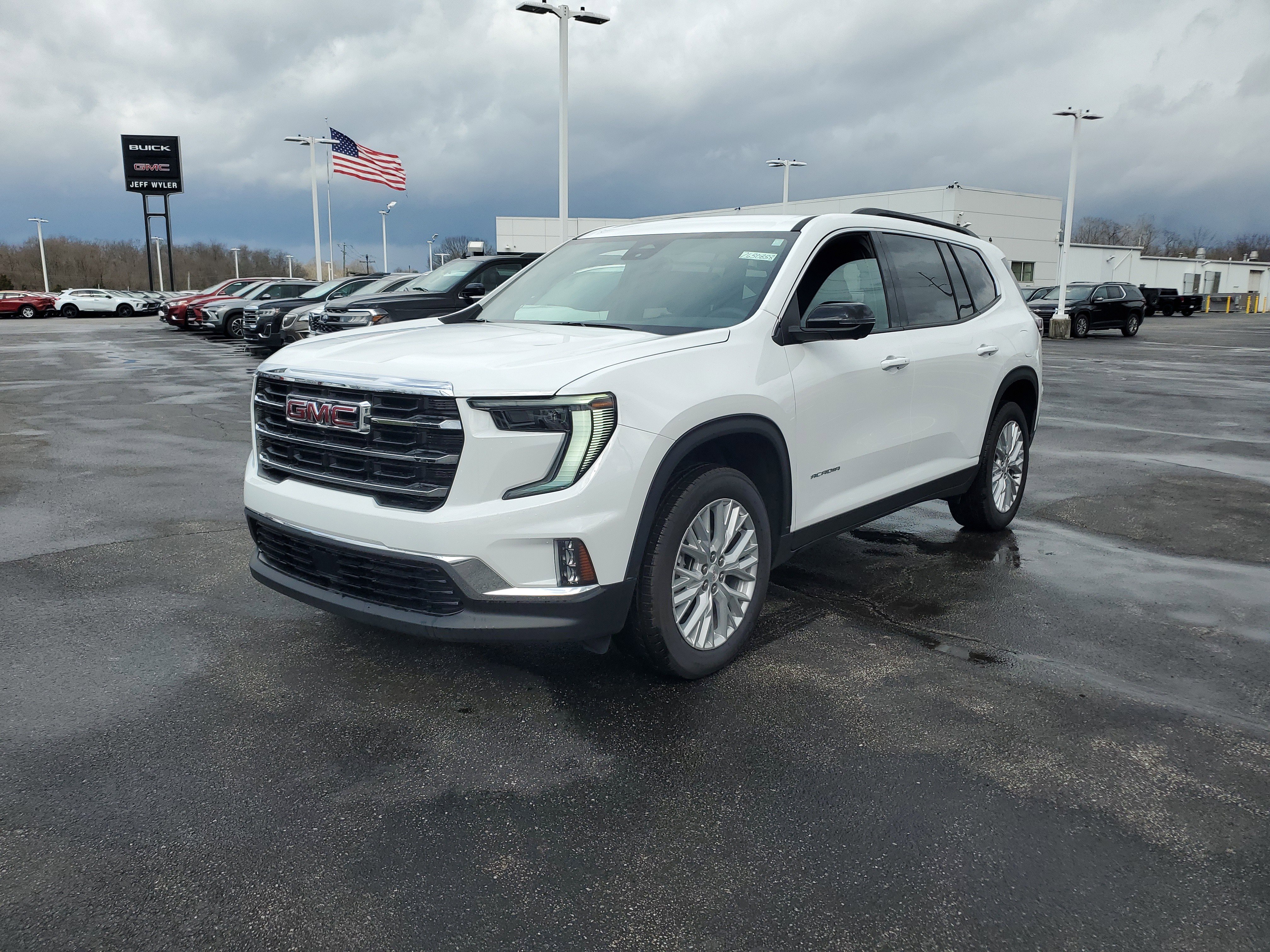 New 2025 GMC Acadia Elevation w/ Elevation Premium Package image 9