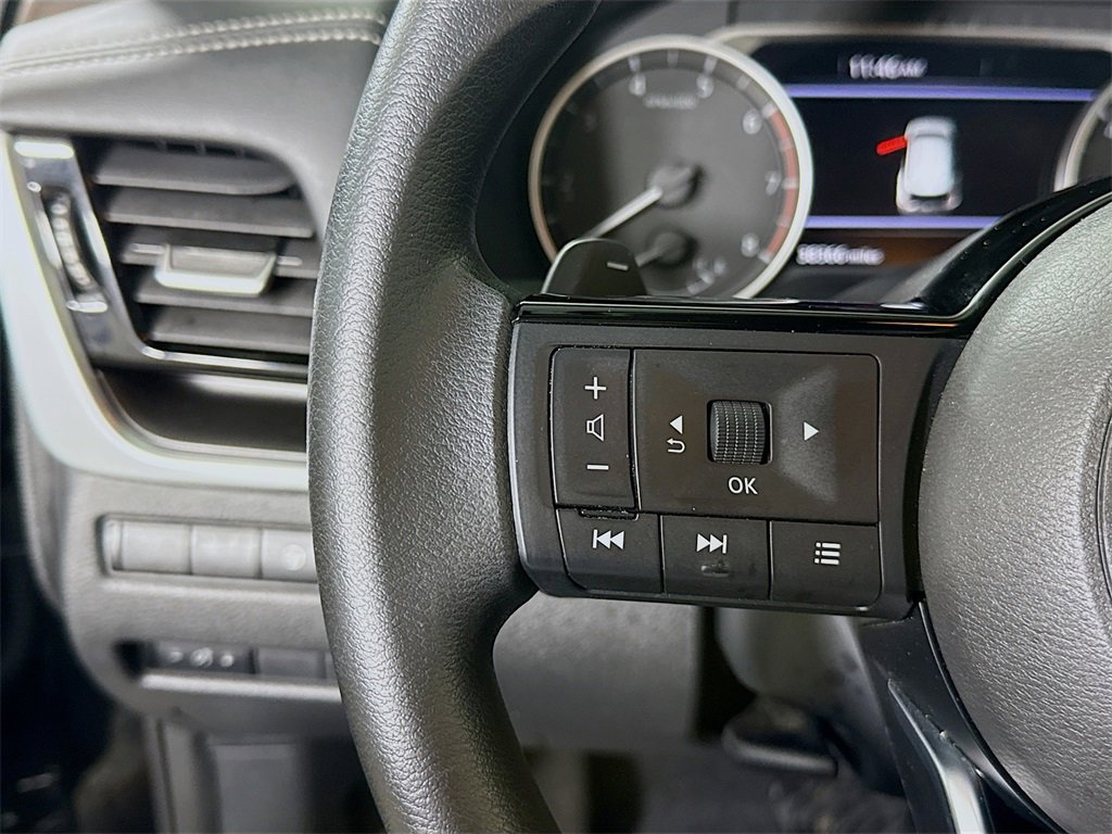 Certified 2022 Nissan Rogue SV image 21