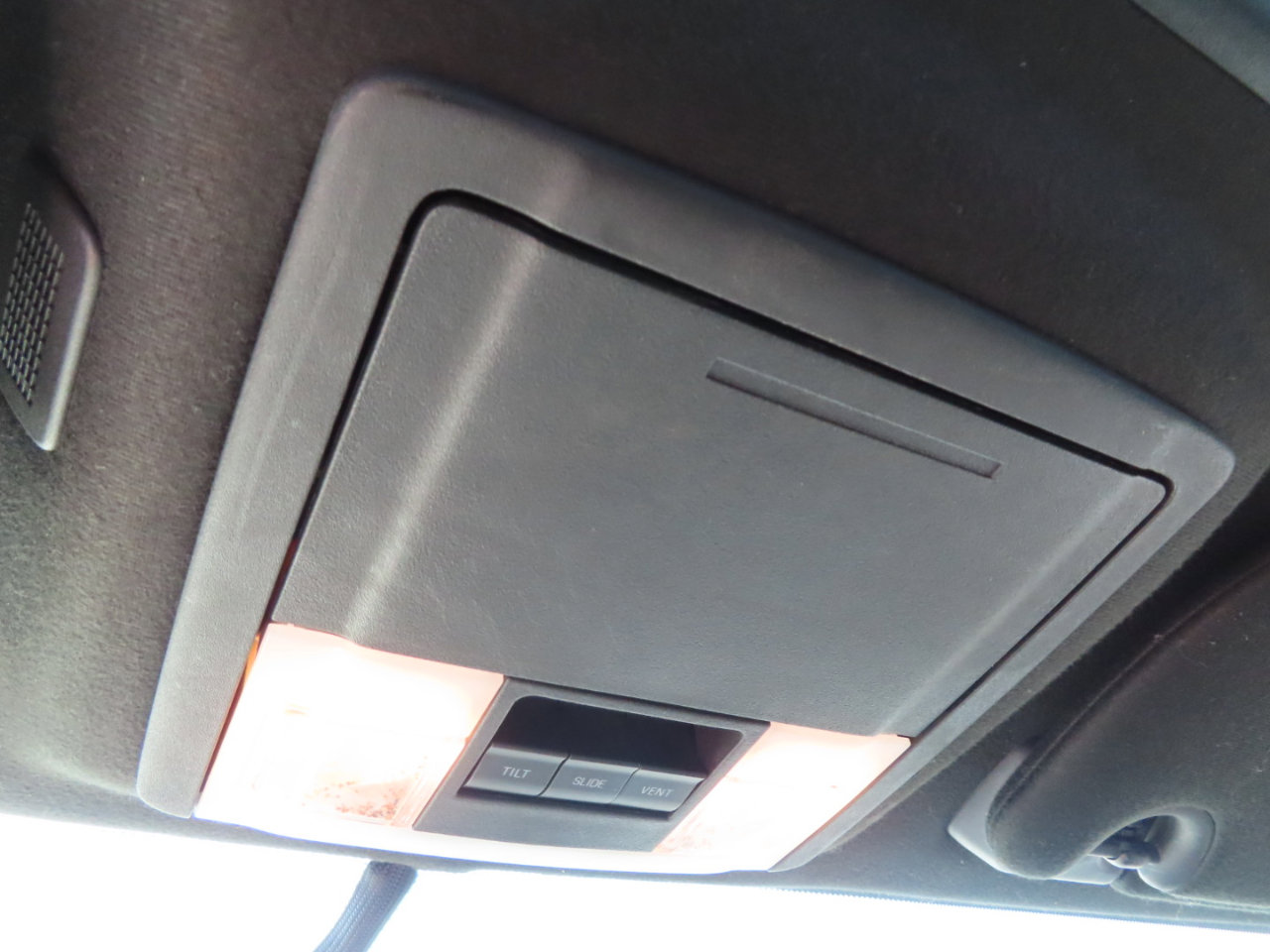 Used 2016 Ford Expedition Platinum image 37