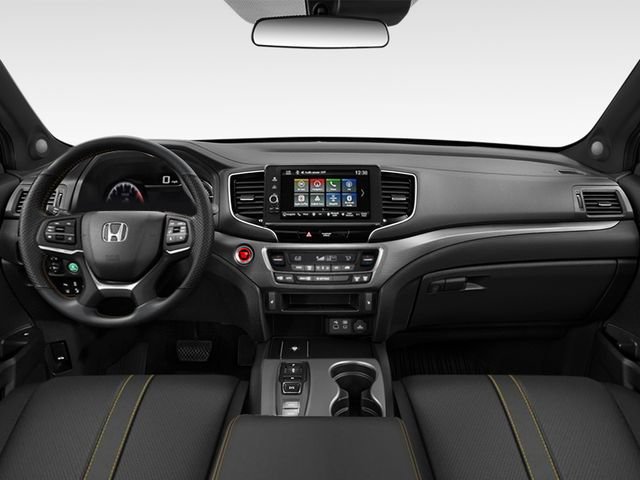 Used 2025 Honda Ridgeline TrailSport+ image 3