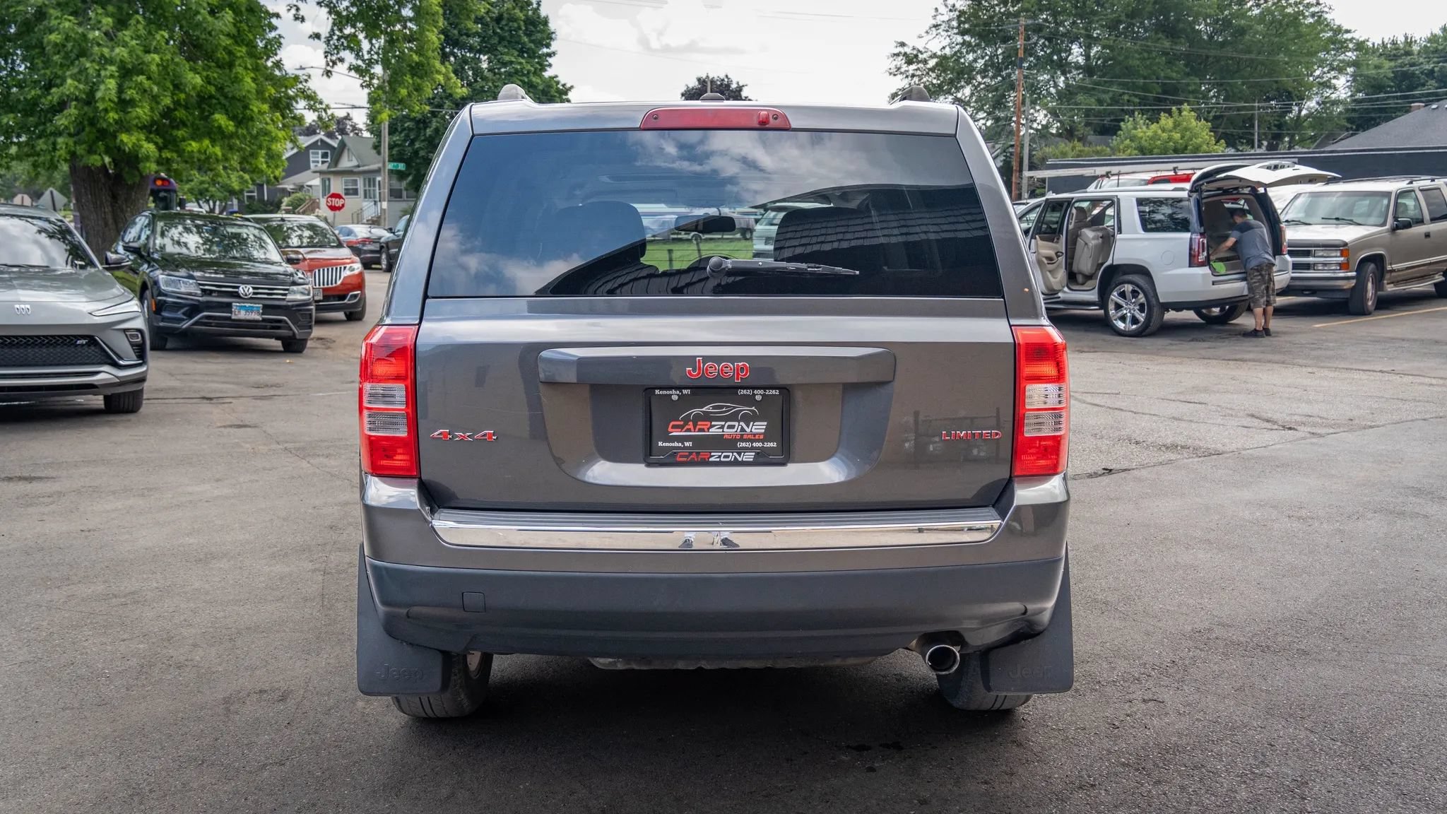 Used 2015 Jeep Patriot Limited w/ Sun/Sound Group AWD/4WD image 7