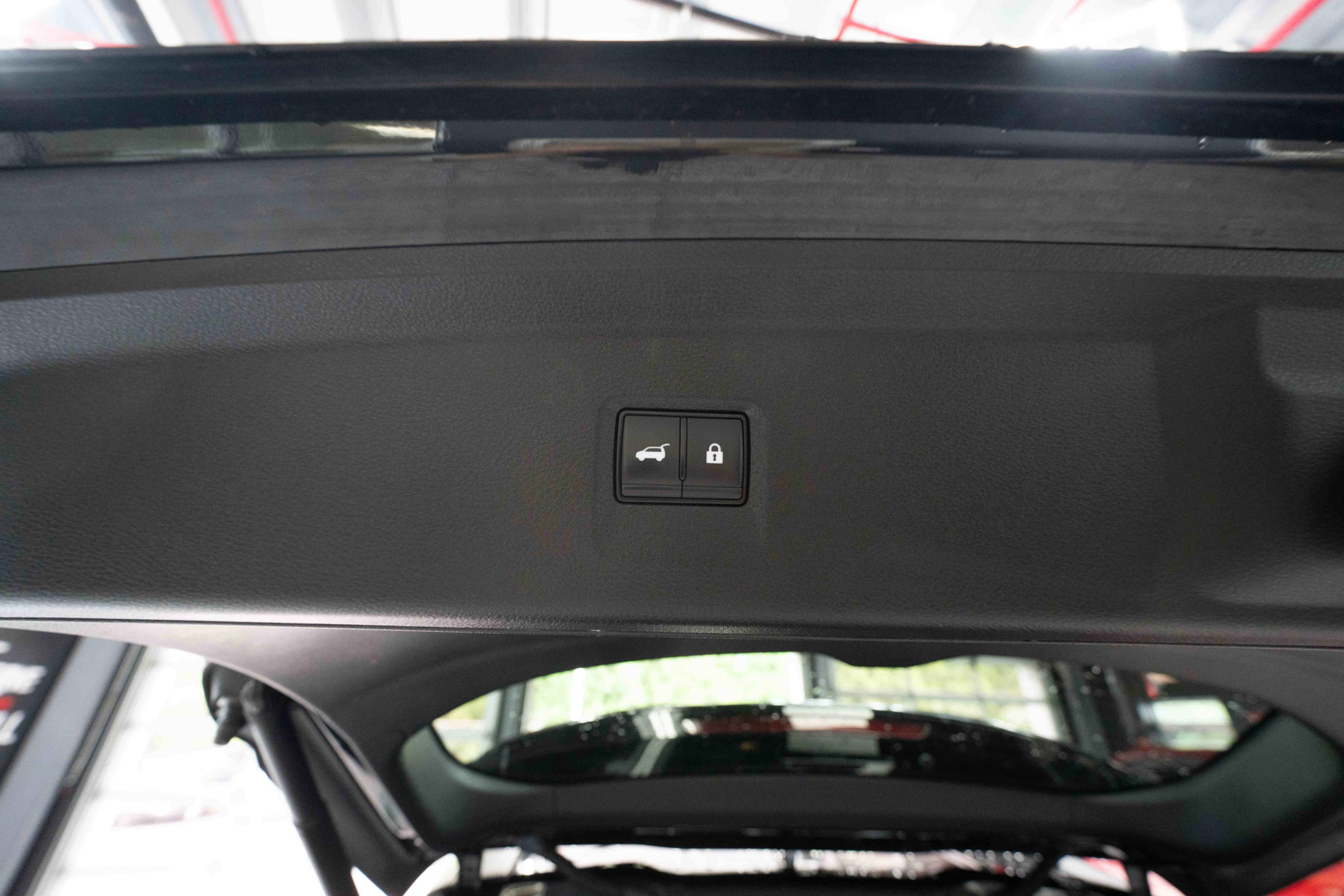 Used 2023 INFINITI QX60 Pure AWD/4WD image 29