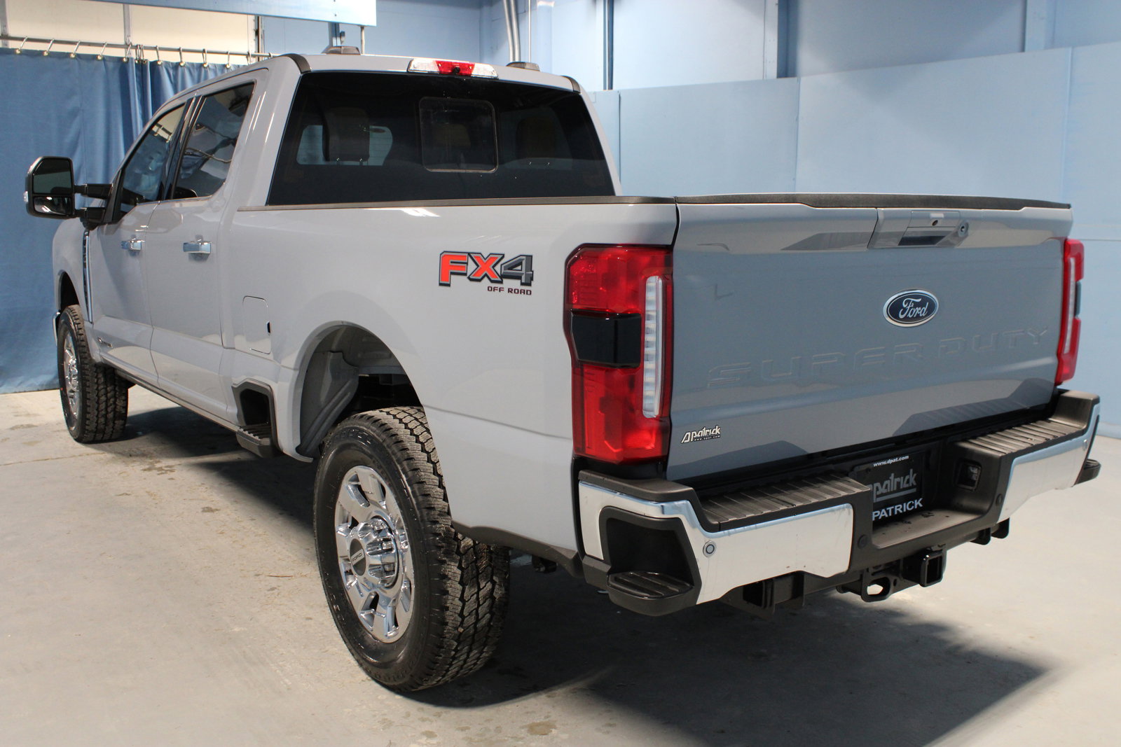 New 2025 Ford F350 Lariat w/ Lariat Ultimate Package image 30