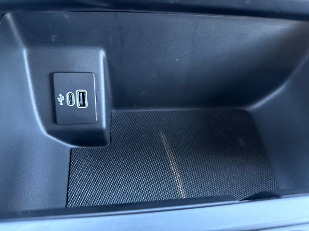 New 2025 Ford F150 Lightning Flash image 35