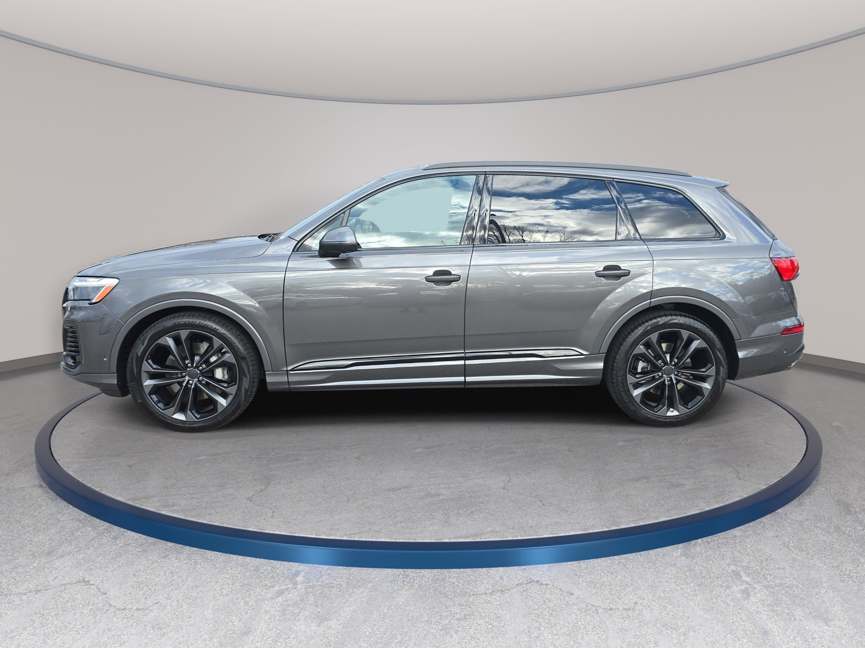 New 2026 Audi Q7 3.0T Premium Plus image 8