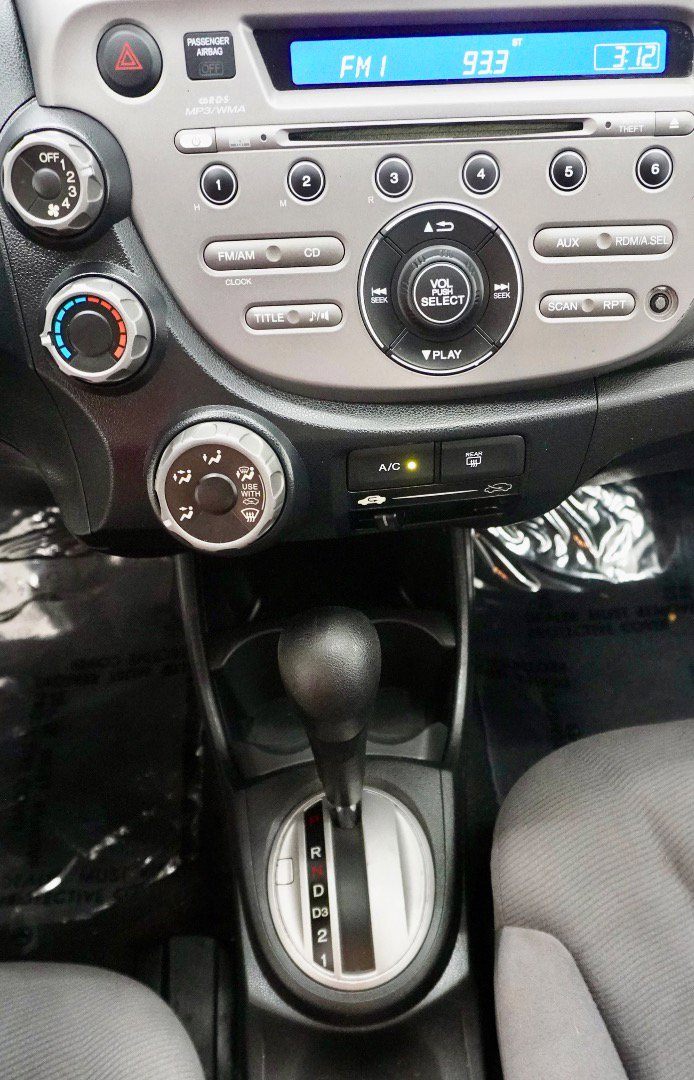 Used 2013 Honda Fit image 15