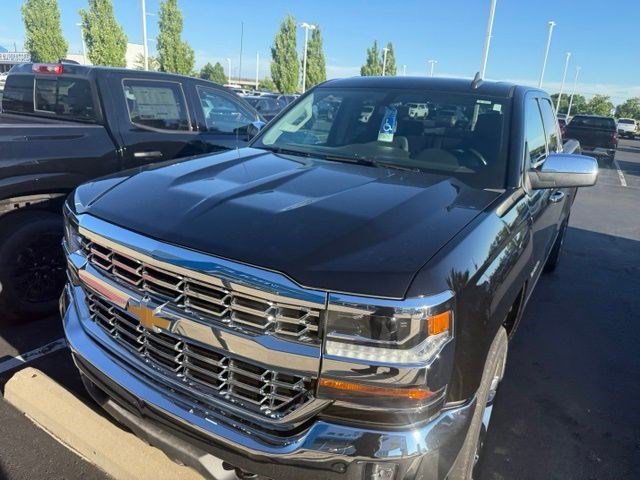 Used 2019 Chevrolet Silverado 1500 LT w/ All Star Edition AWD/4WD image 17