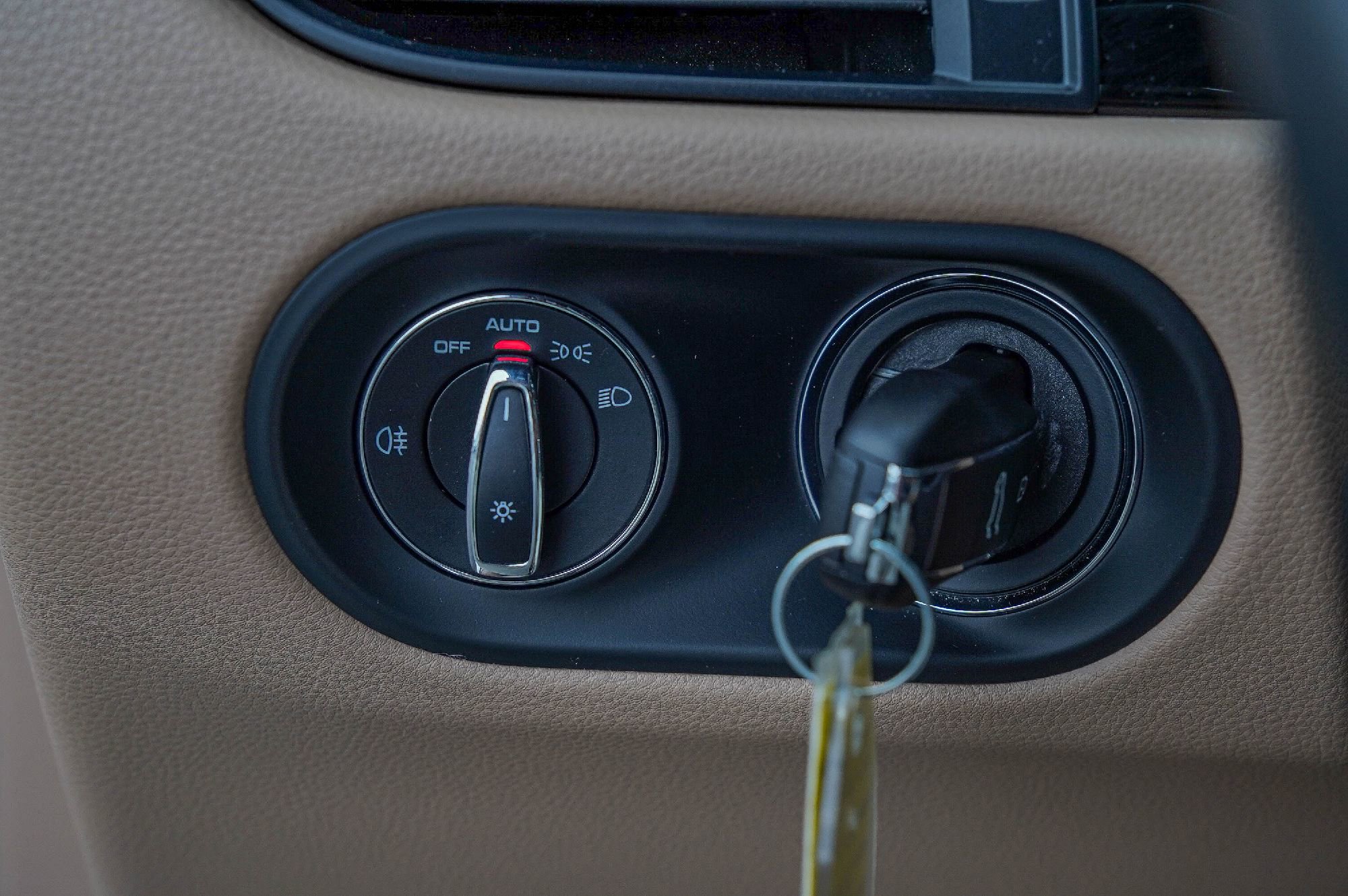 Used 2020 Porsche Macan image 23