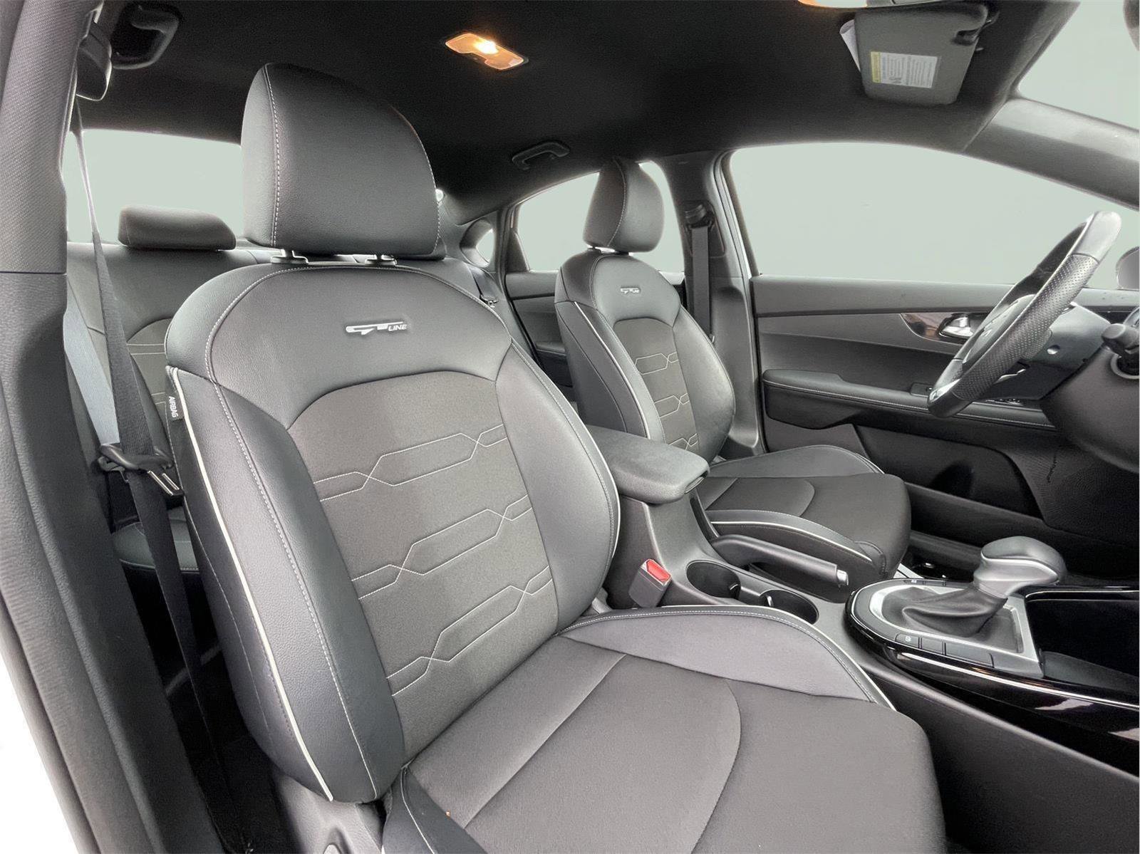 Used 2023 Kia Forte GT-Line image 20