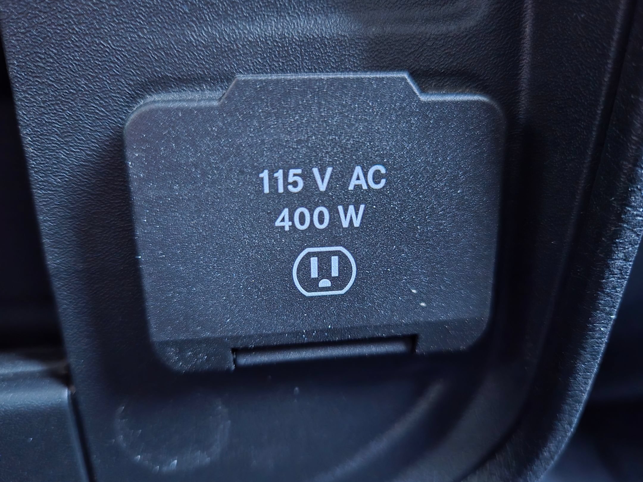 New 2026 RAM 2500 Tradesman AWD/4WD image 17