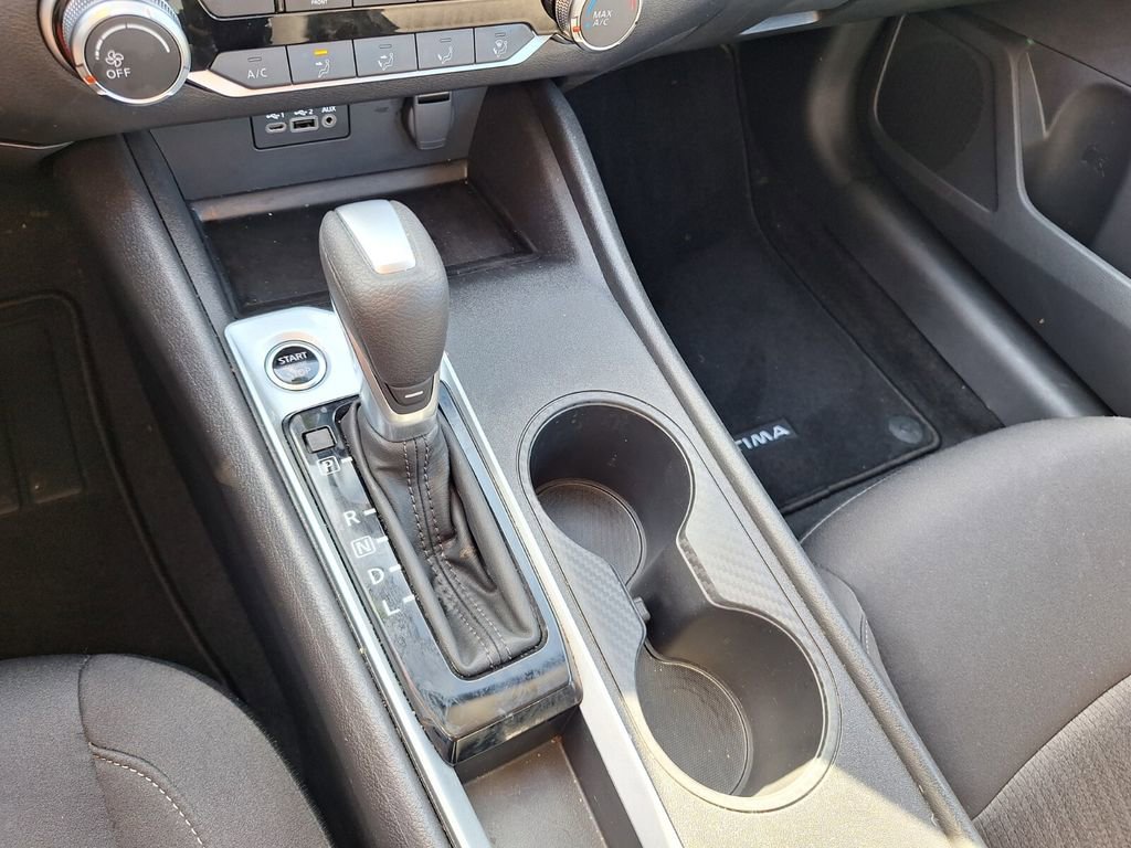 Used 2025 Nissan Altima 2.5 S image 15