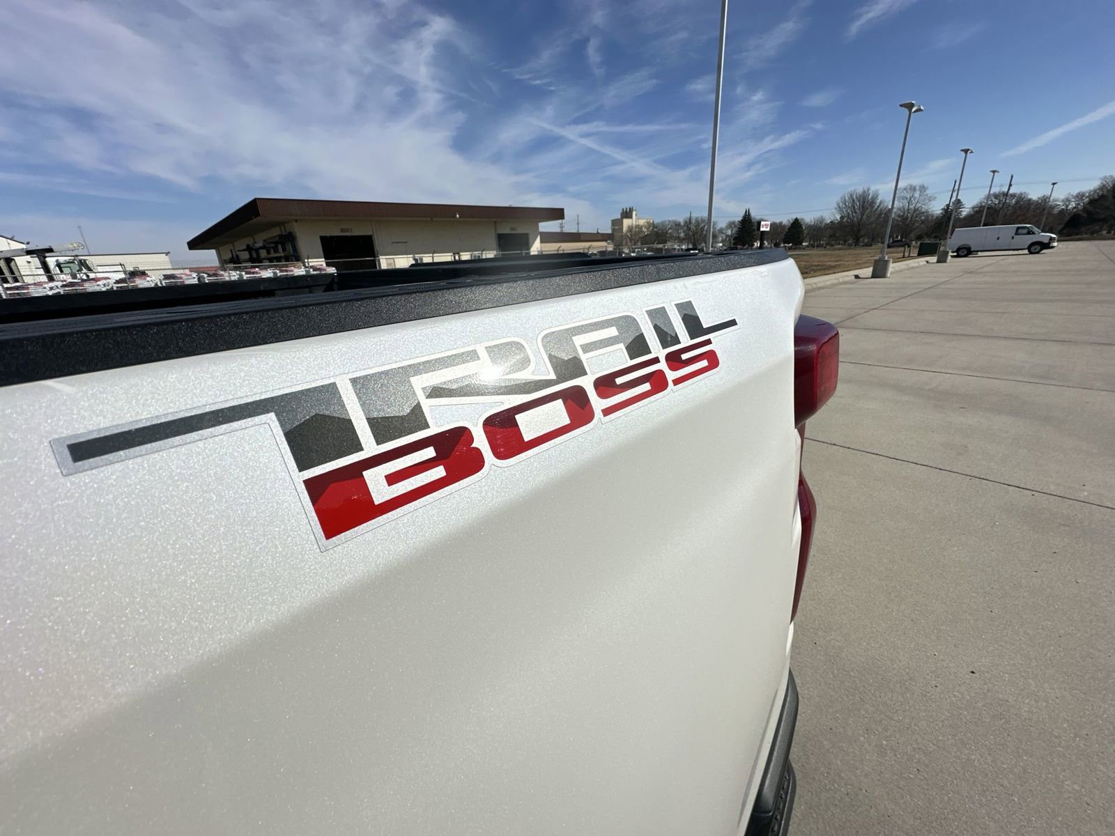 Used 2021 Chevrolet Silverado 1500 LT Trail Boss w/ Convenience Package II AWD/4WD image 35