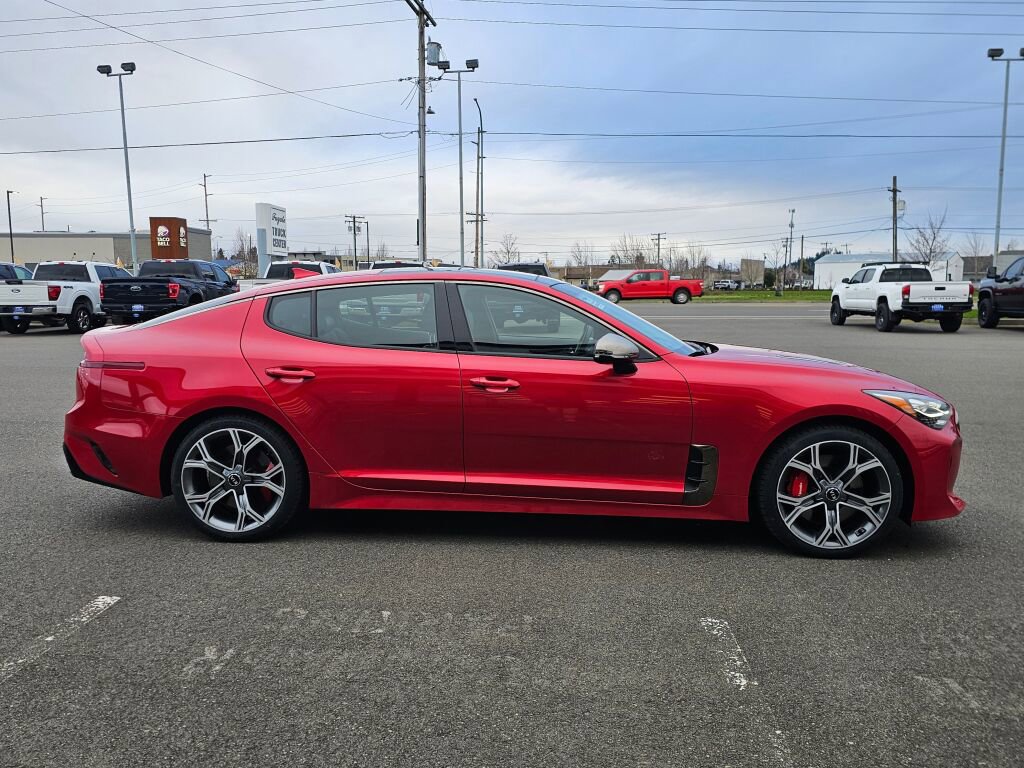 Used 2020 Kia Stinger GT2 image 5