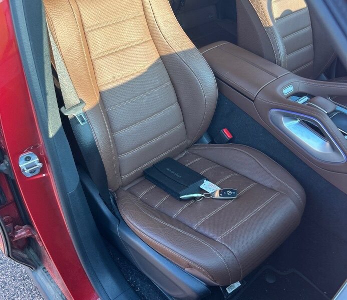 Used 2024 Mercedes-Benz GLS 450 4MATIC image 14