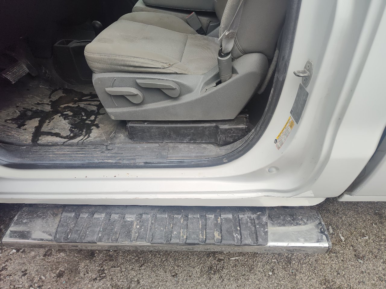 Used 2014 GMC Sierra 1500 4WD Reg Cab 133.0 w/ Snow Plow Prep Package image 16