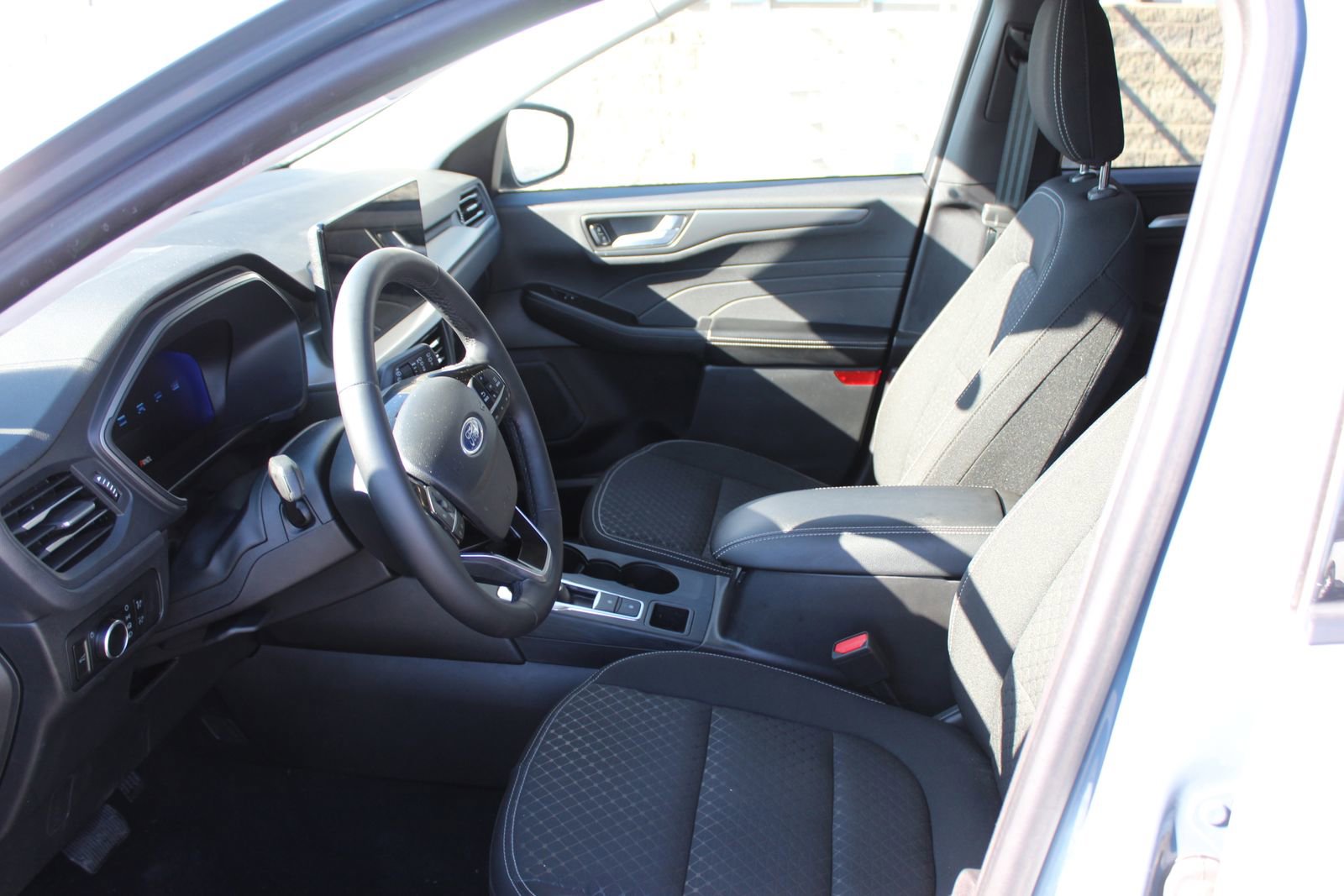 Used 2023 Ford Escape Active w/ Tech Pack #2 image 22