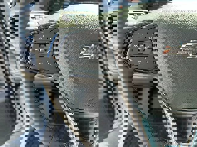 New 2027 Chevrolet Bolt LT w/ Comfort Package image 4