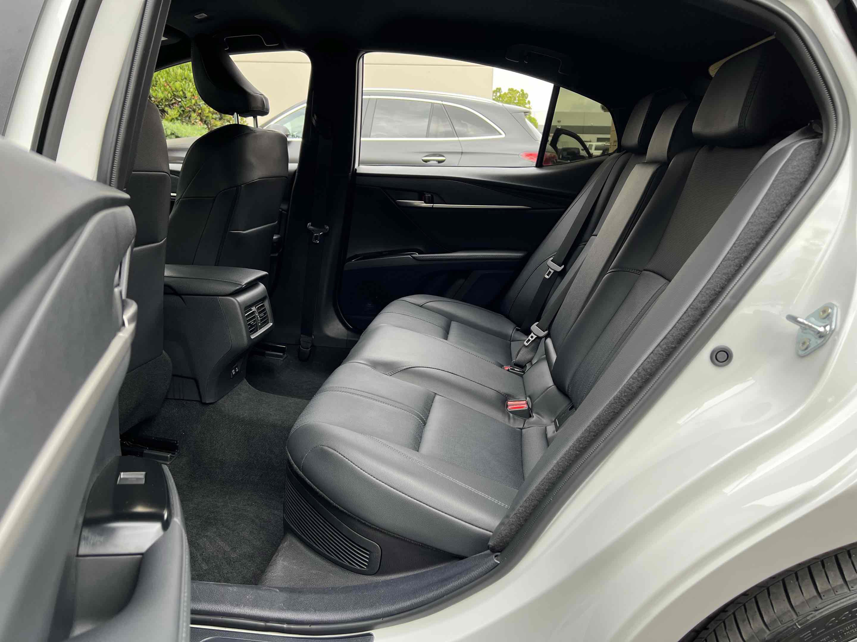 Used 2025 Toyota Camry XSE image 29