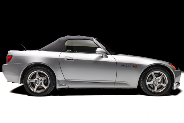 Used 2002 Honda S2000 image 2