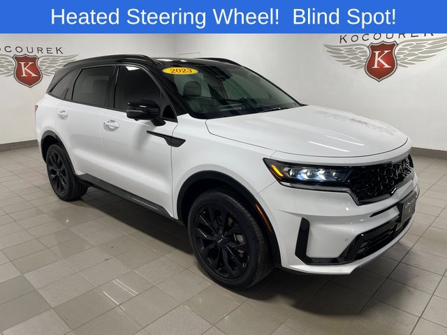 Used 2023 Kia Sorento SX