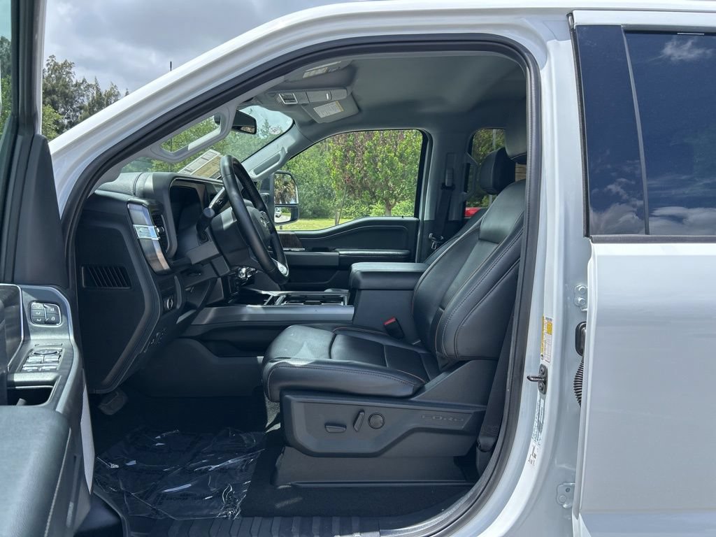Used 2026 Ford F250 Lariat AWD/4WD image 15