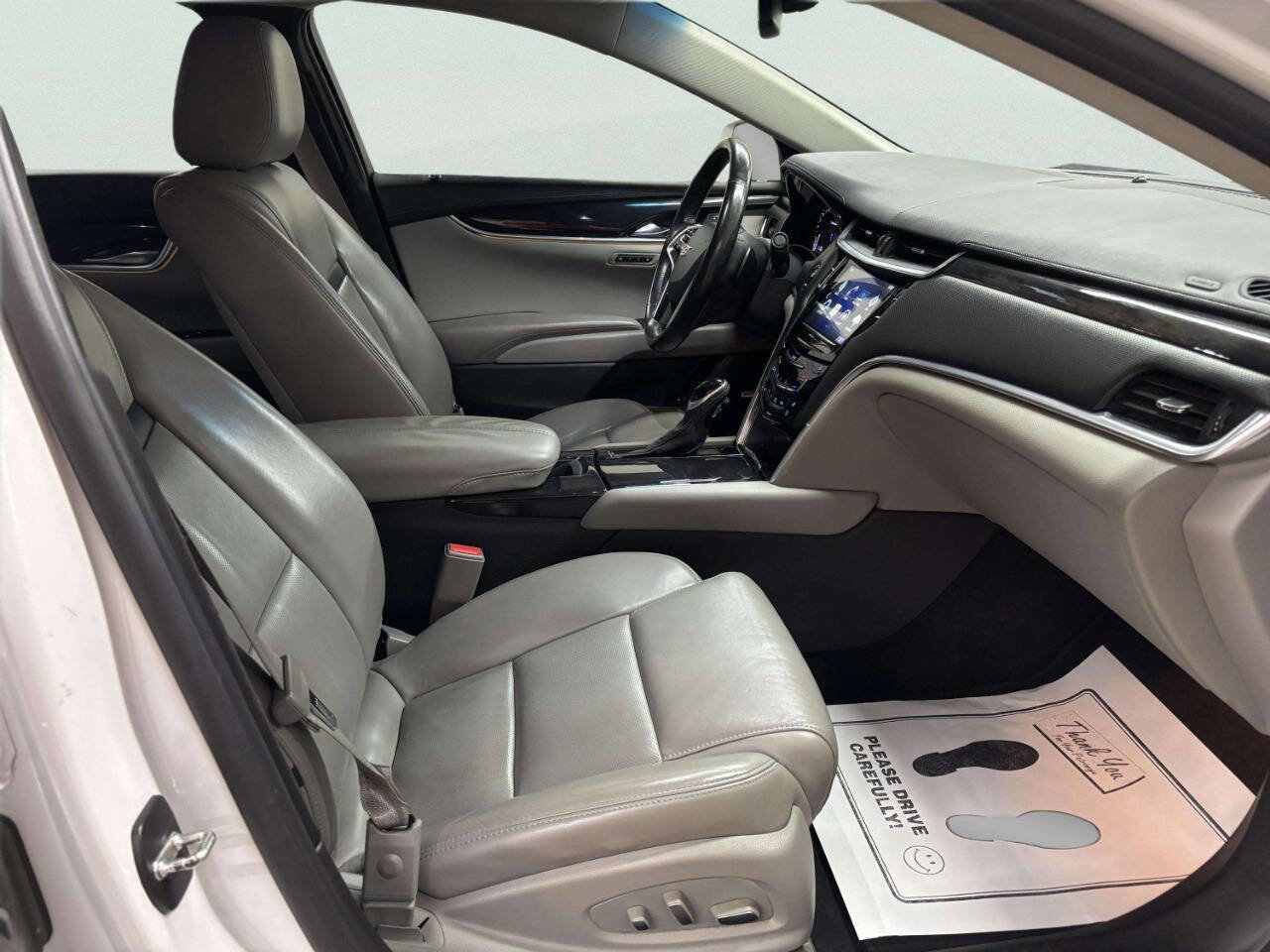 Used 2016 Cadillac XTS Luxury w/ Driver Awareness Package FWD image 21