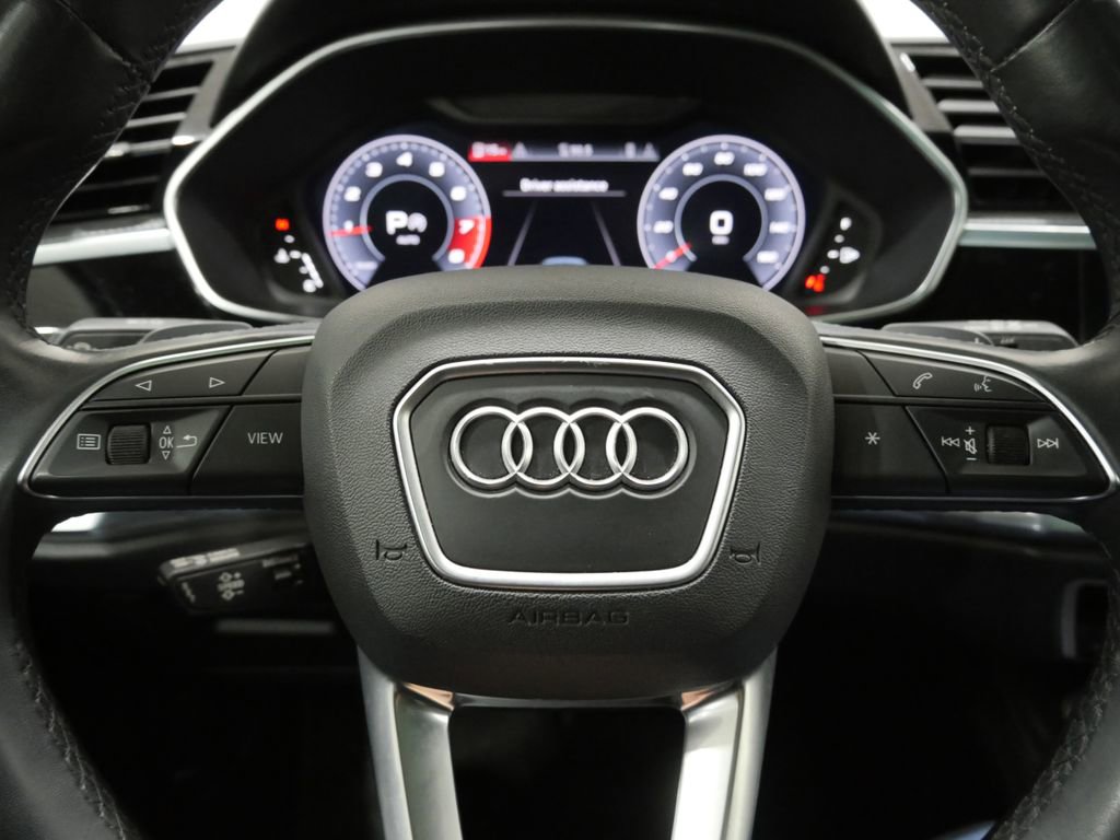 Used 2021 Audi Q3 2.0T Premium Plus w/ Premium Plus Package AWD/4WD image 17