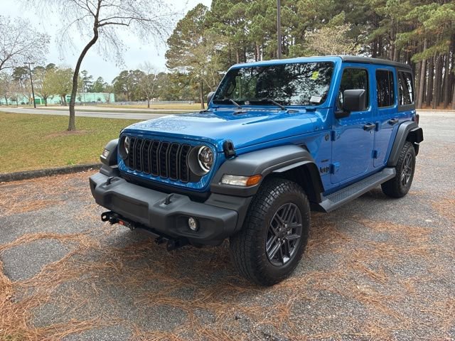 Used 2024 Jeep Wrangler Sport S image 7