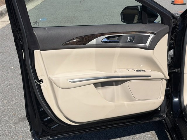 Used 2016 Lincoln MKZ w/ Equipment Group 300A Reserve image 9