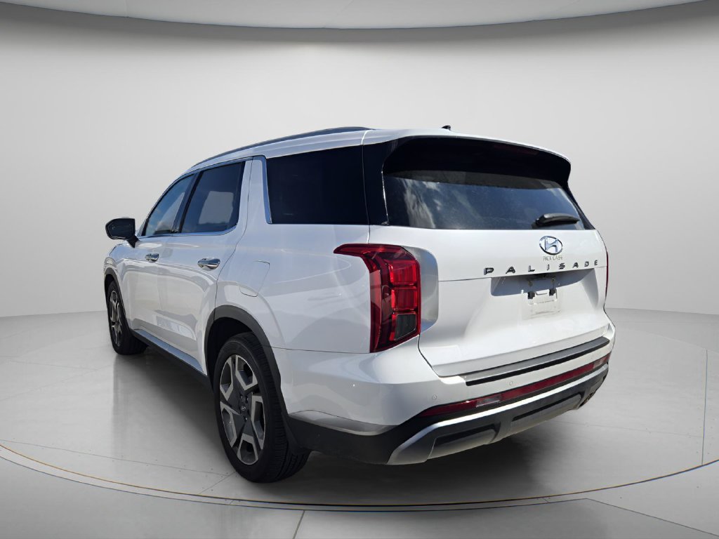 Certified 2025 Hyundai Palisade SEL FWD image 5