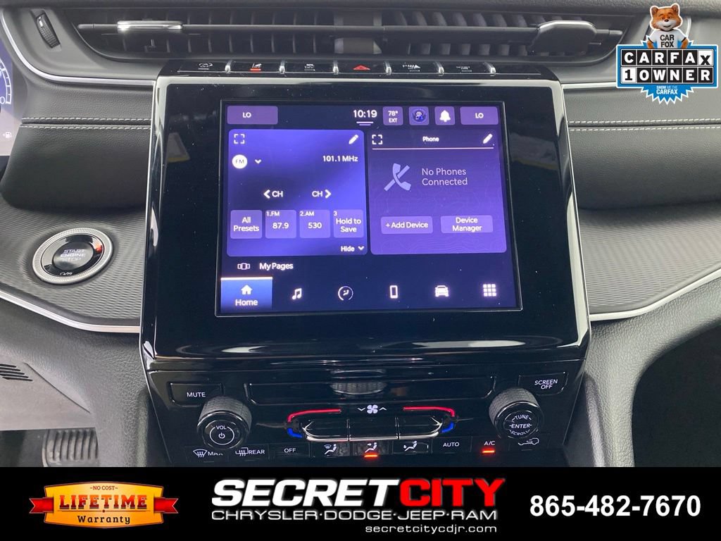 Used 2024 Jeep Grand Cherokee L Laredo AWD/4WD image 20