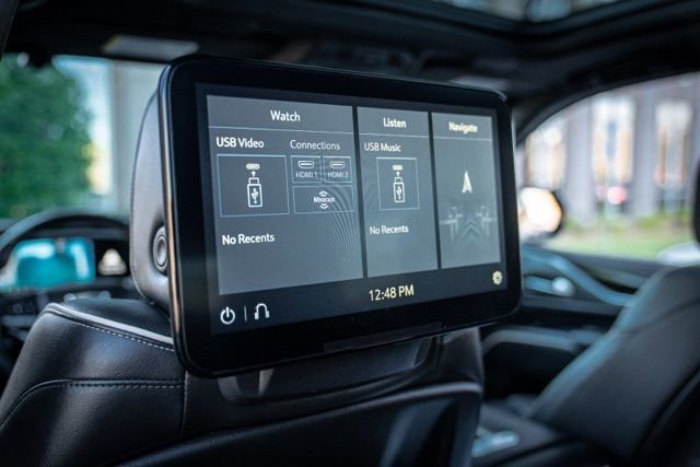 Used 2021 Cadillac Escalade Sport w/ Driver Assist Tech Package image 44