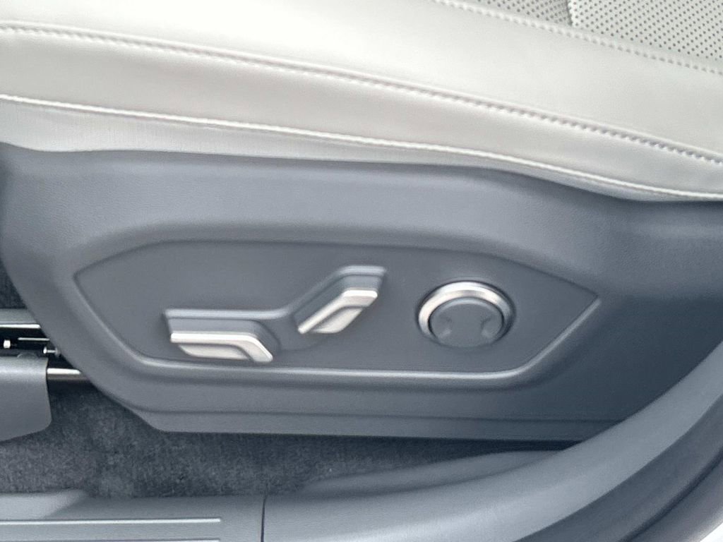 New 2026 Hyundai Santa Fe SEL image 17