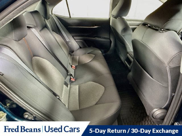 Used 2020 Toyota Camry LE FWD image 30