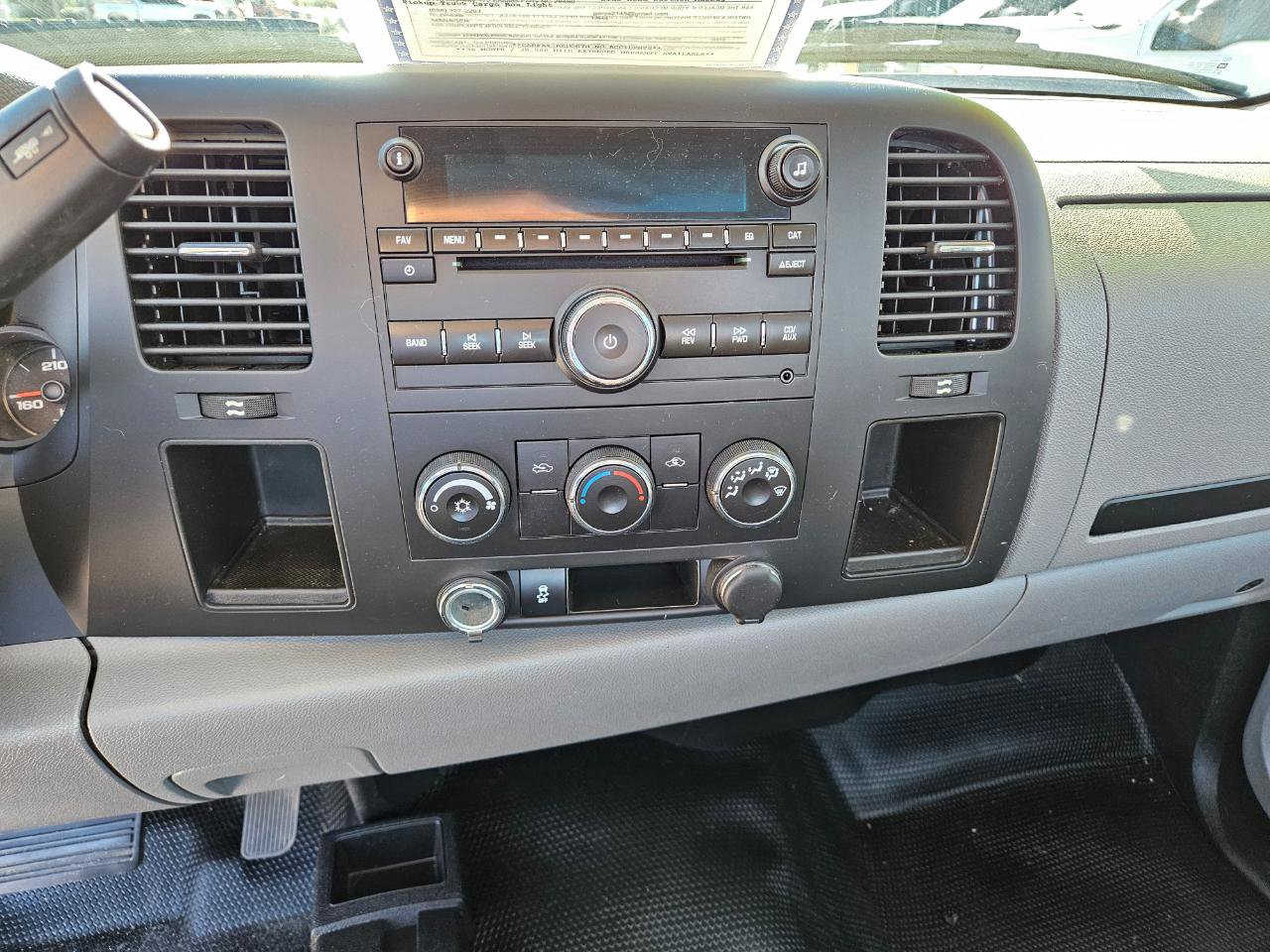 Used 2012 Chevrolet Silverado 1500 W/T image 17